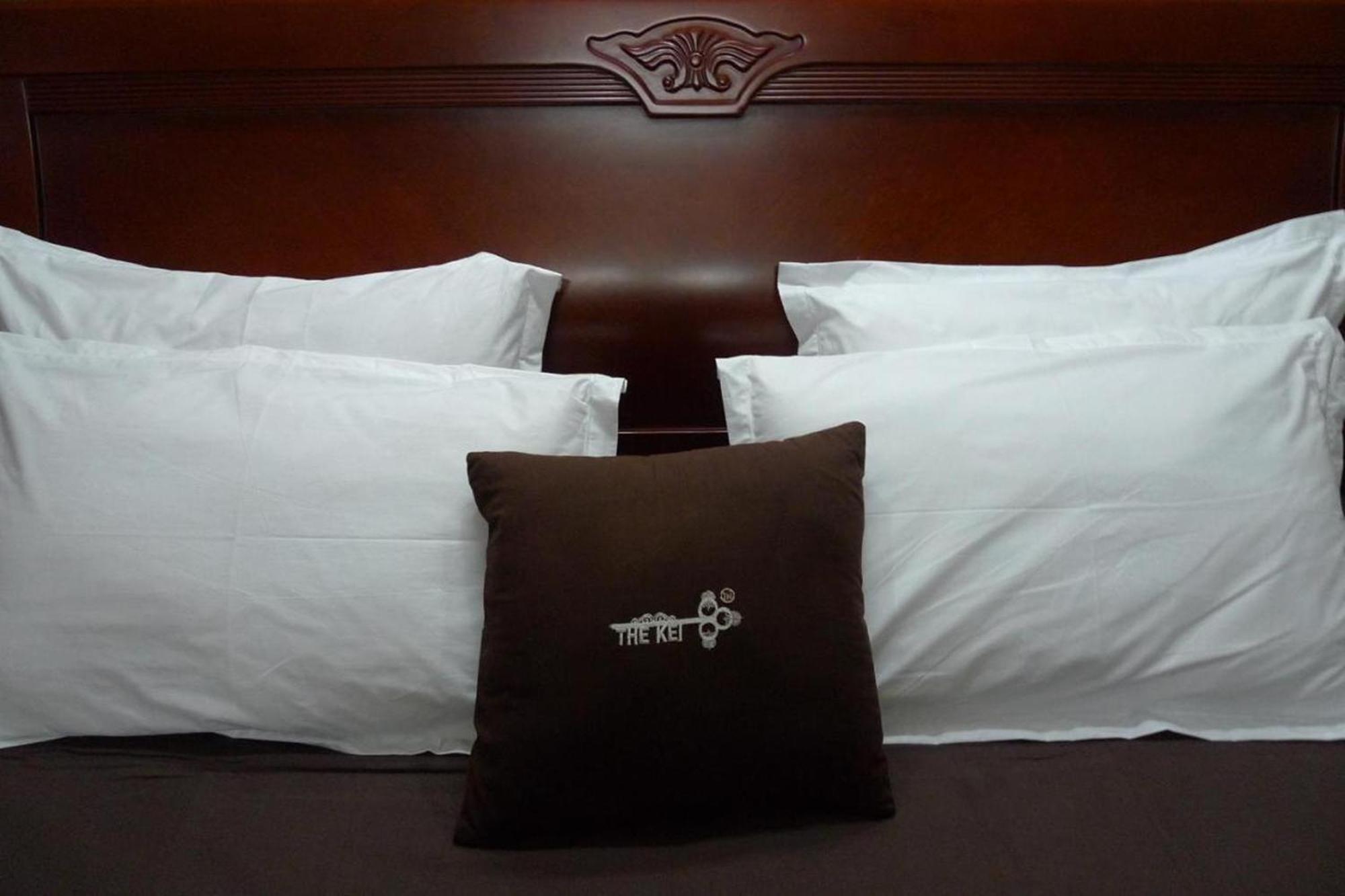 The Kei Suites Калькутта Экстерьер фото